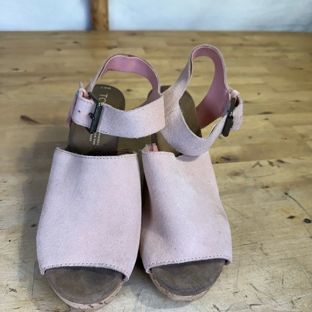TOMS Tropaz Pink Suede Cork Wedge Sandals Women’s 6.5